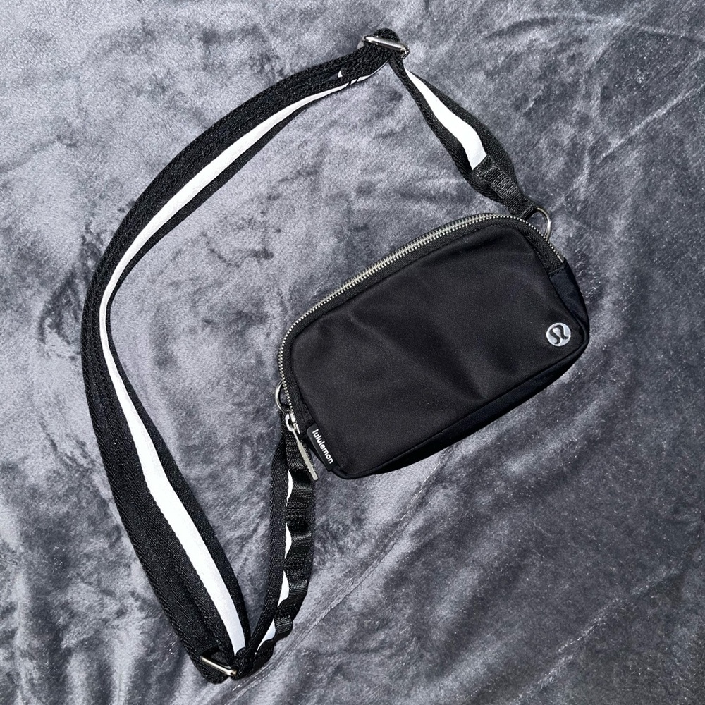 lululemon athletica Black and White Crossbody Bag